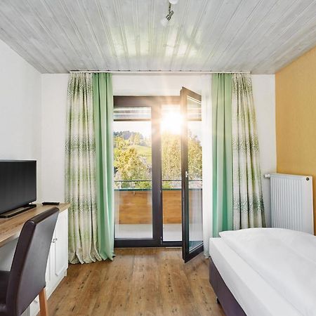 H+ Hotel Оберштауфен Екстер'єр фото